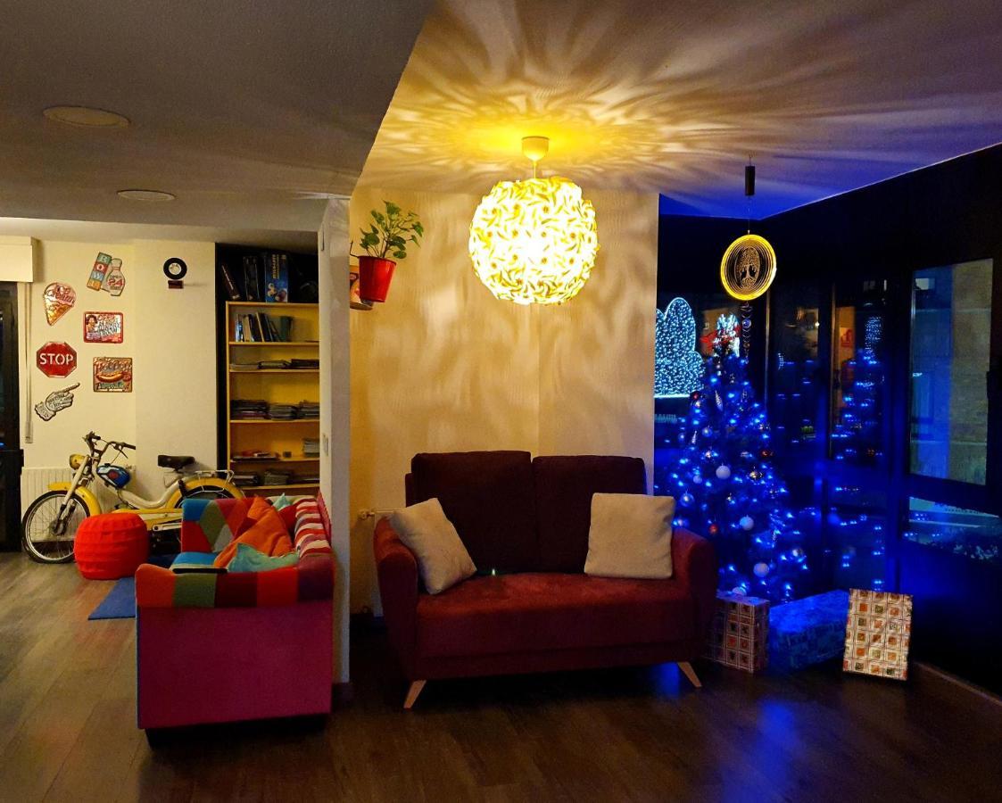Guest house Life Magenta